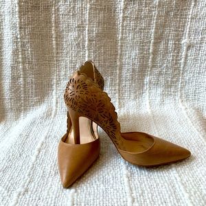 JESSICA SIMPSON WOMEN'S HIGH HEEL PUMPS